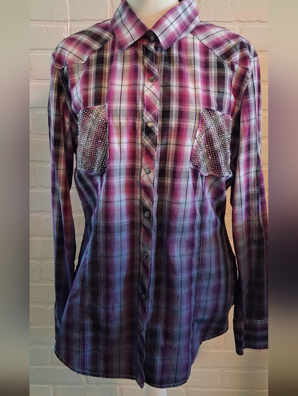 Rock & Roll Cowgirl Pink and Purple Plaid Ombre Button-Up